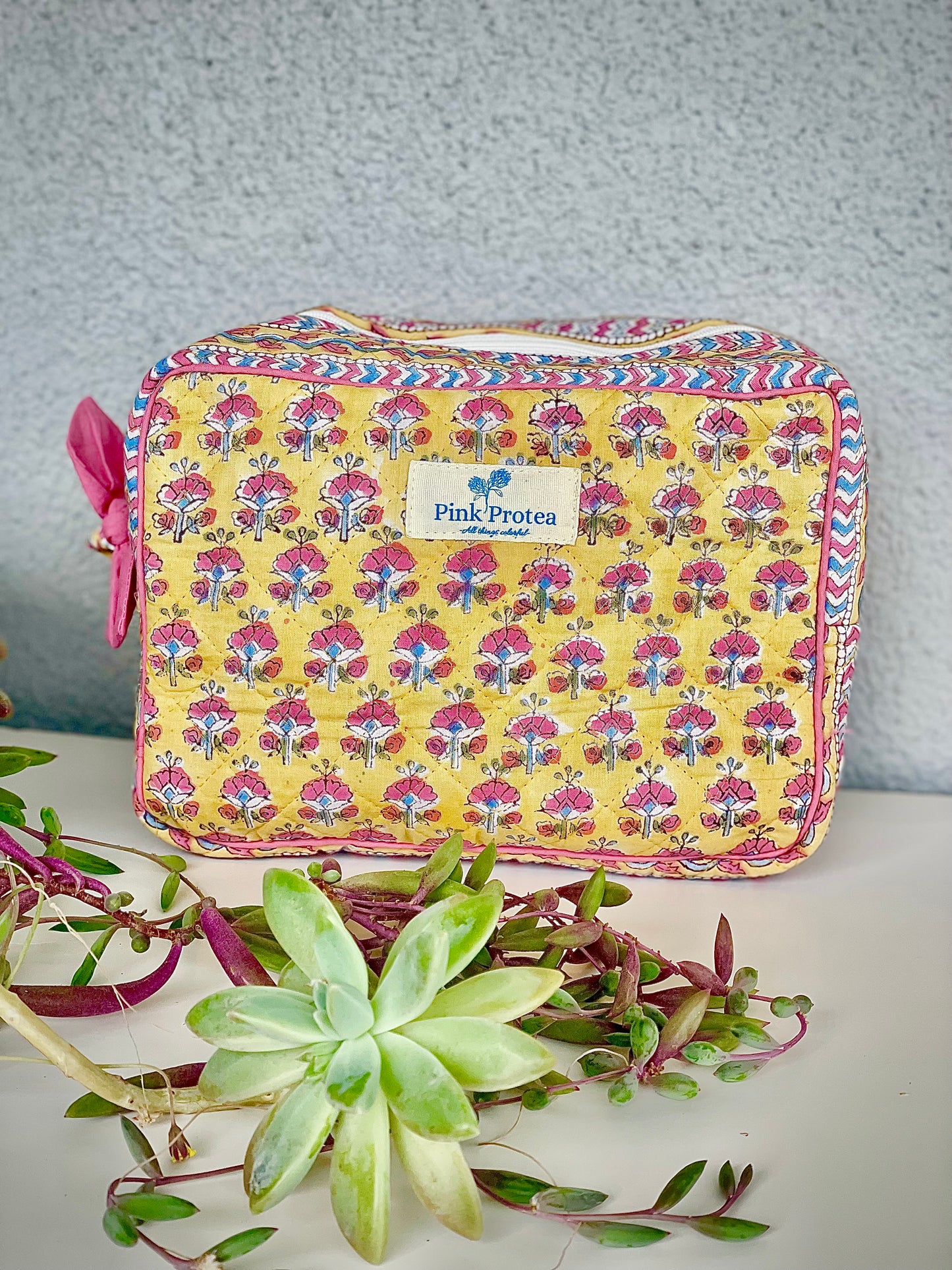 Travel Pouch Set Yellow Motif