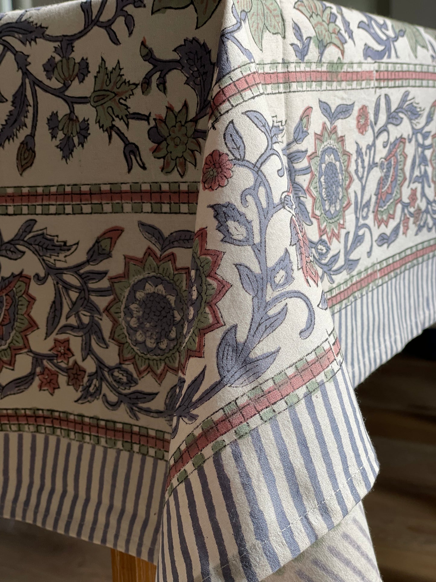 Tablecloth Sage Floral