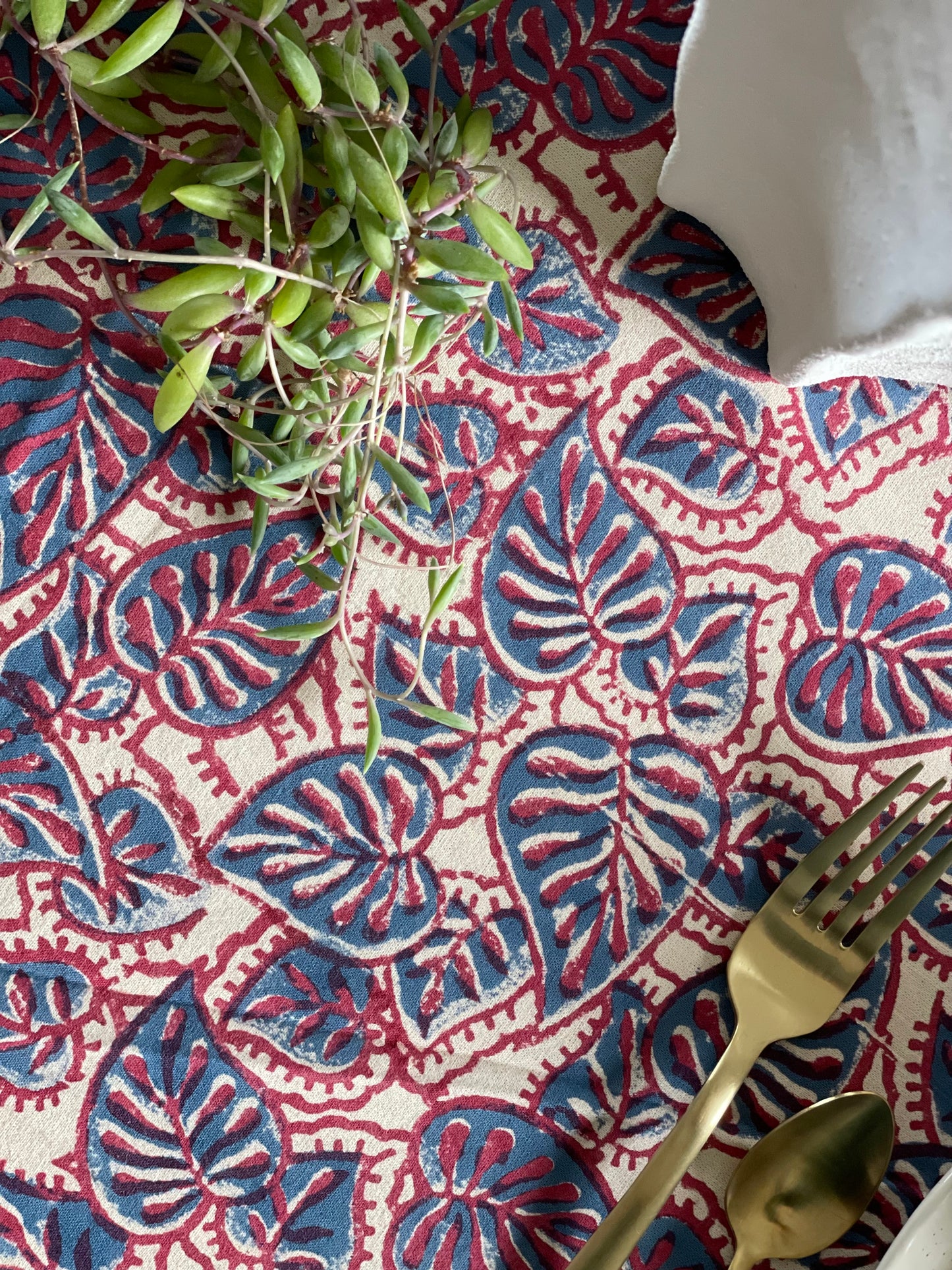 Tablecloth Blue Betel Leaf