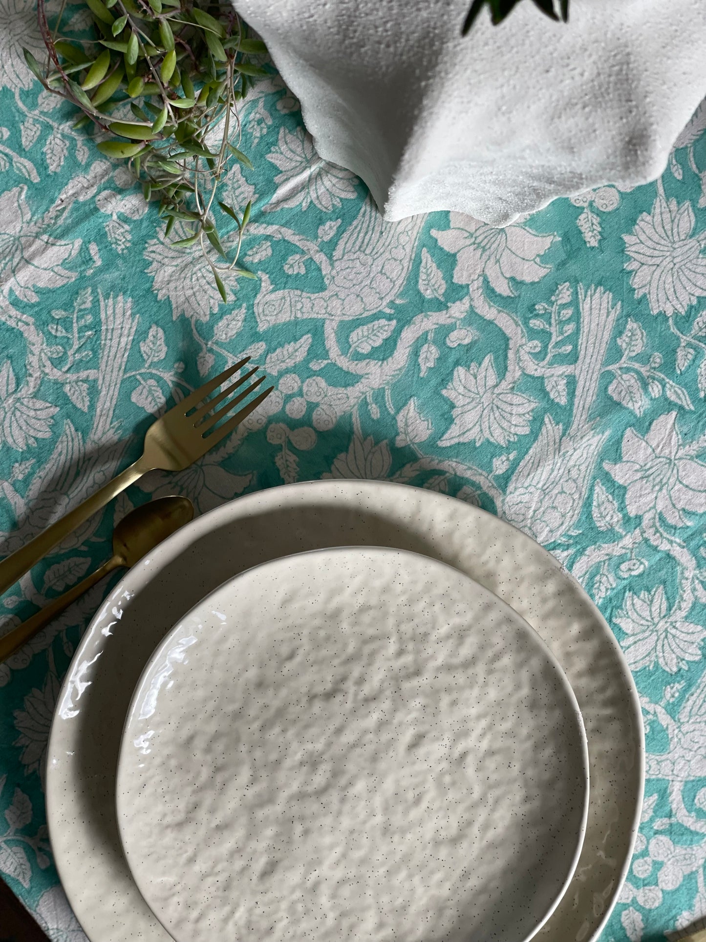 Tablecloth Turquoise Bird