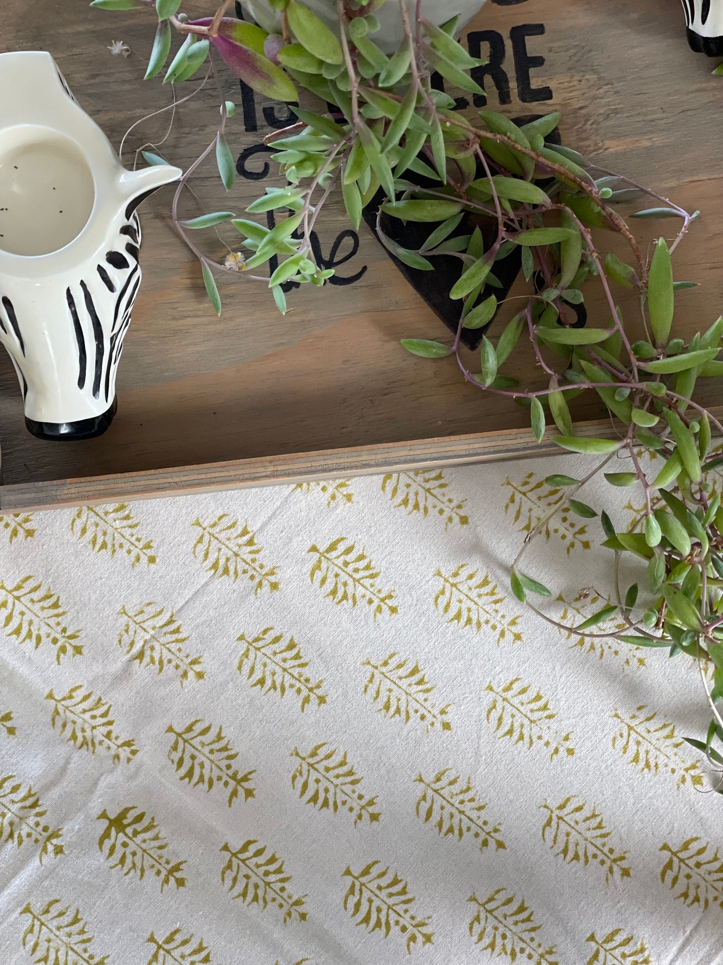 Tablecloth Beige Motif