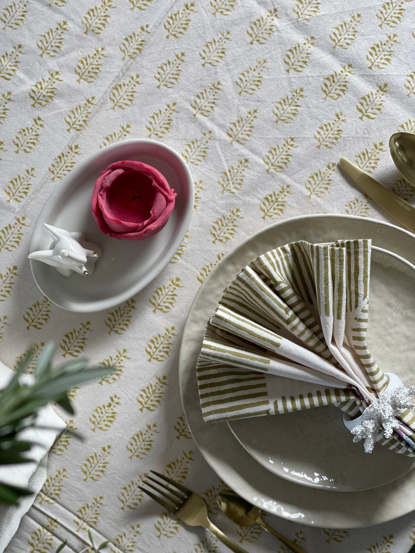 Tablecloth Beige Motif