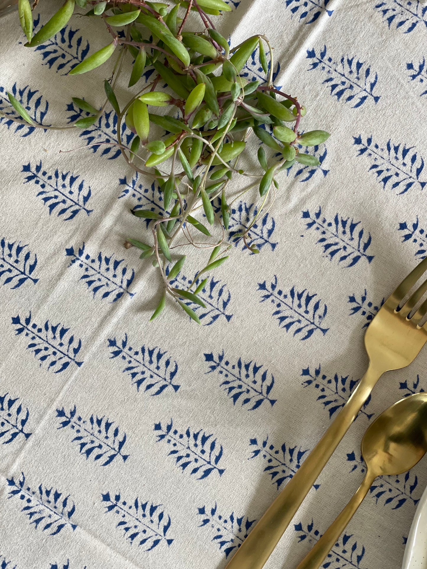 Tablecloth Blue Motif