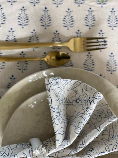 Tablecloth Blue Motif