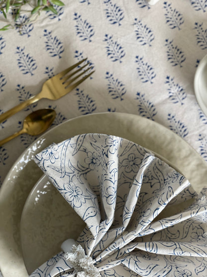 Tablecloth Blue Motif