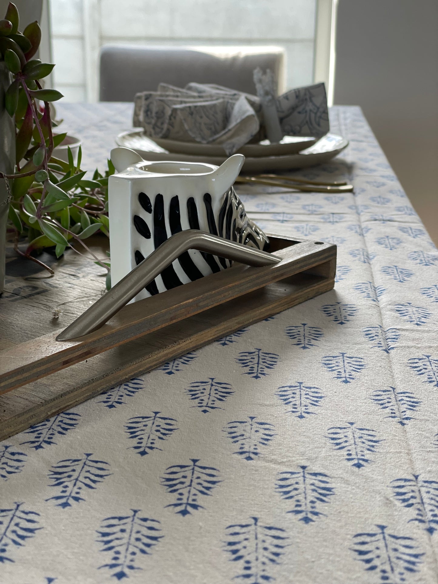 Tablecloth Blue Motif