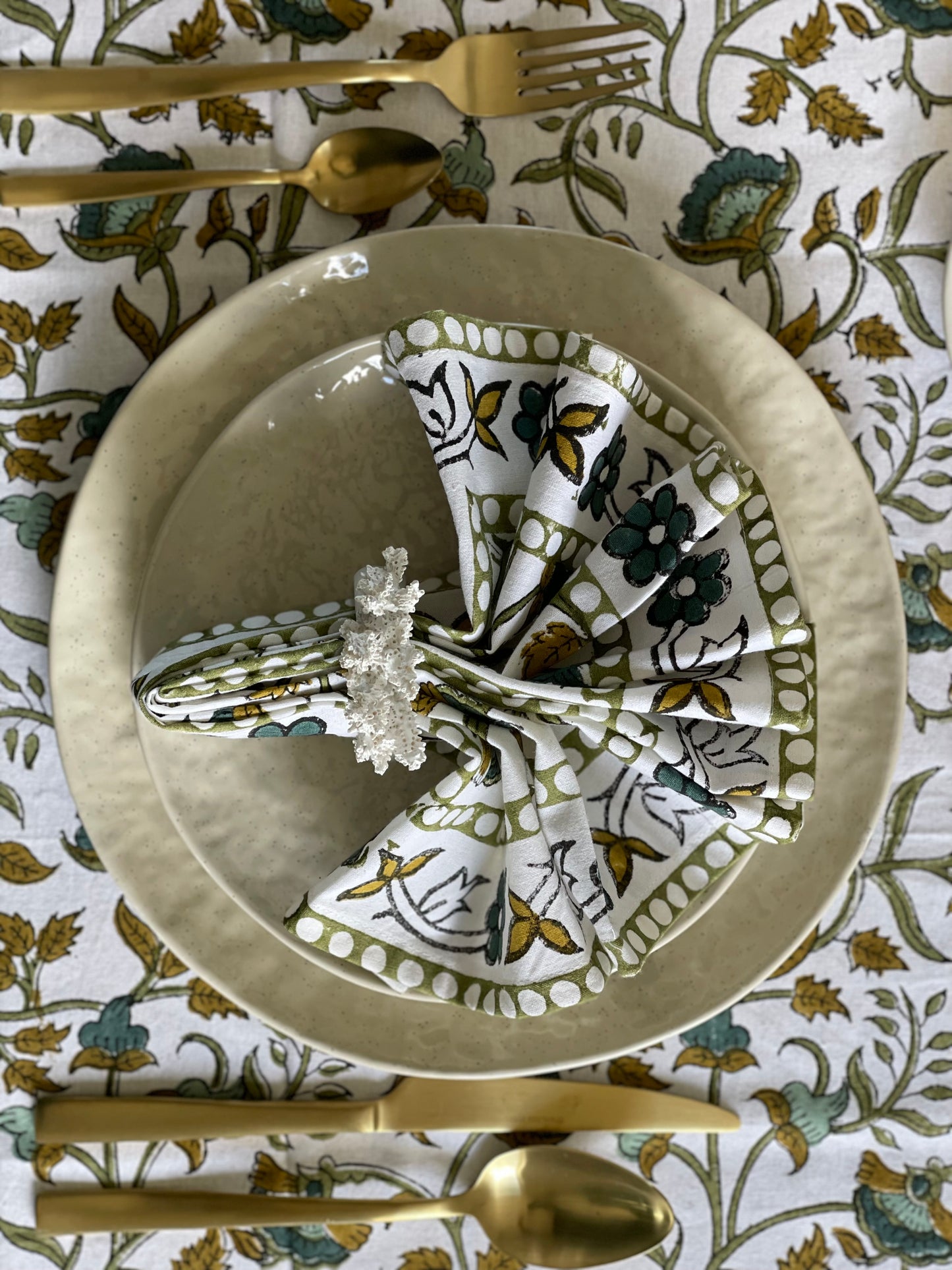 Tablecloth Henna Floral Print