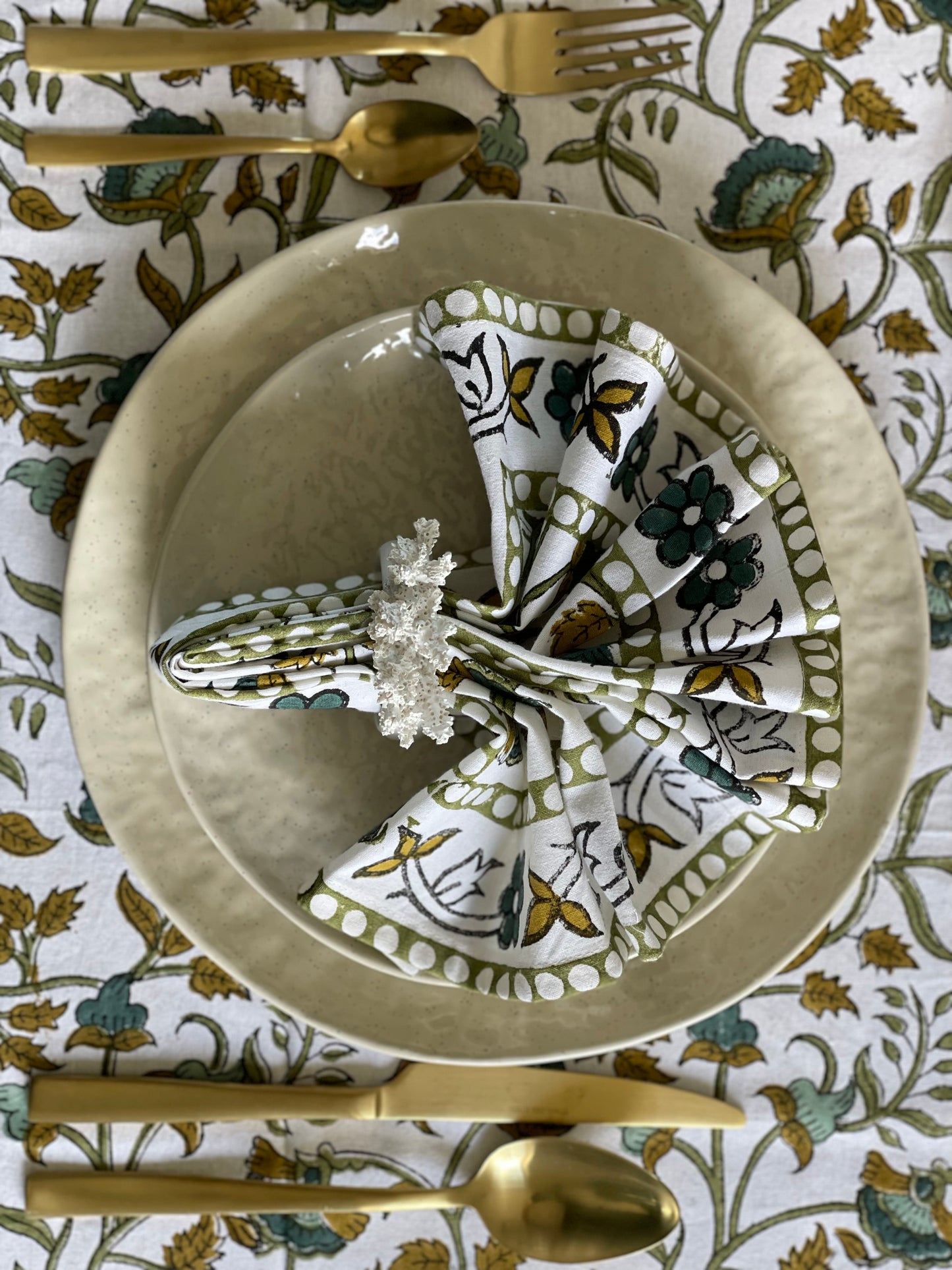 Tablecloth Henna Floral Print