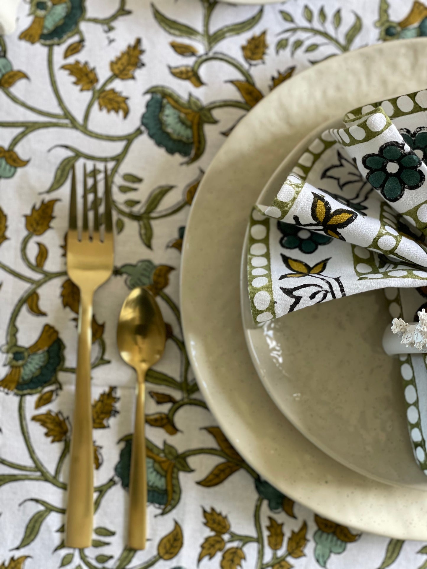 Tablecloth Henna Floral Print